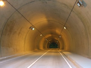 トンネル写真集 愛媛県 高知県国道 国道４４０号 地芳トンネル 完全版